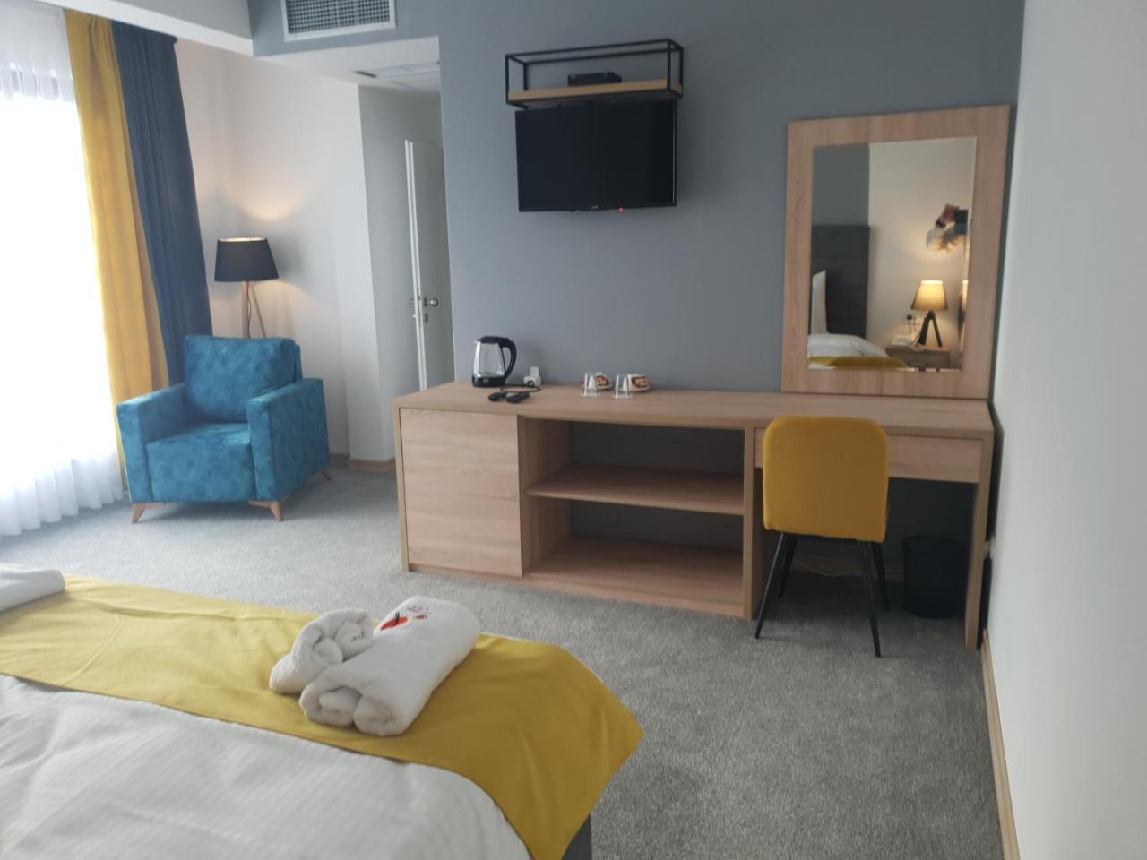 Atva Residence Hotel Dolni Dobrenoec Zewnętrze zdjęcie