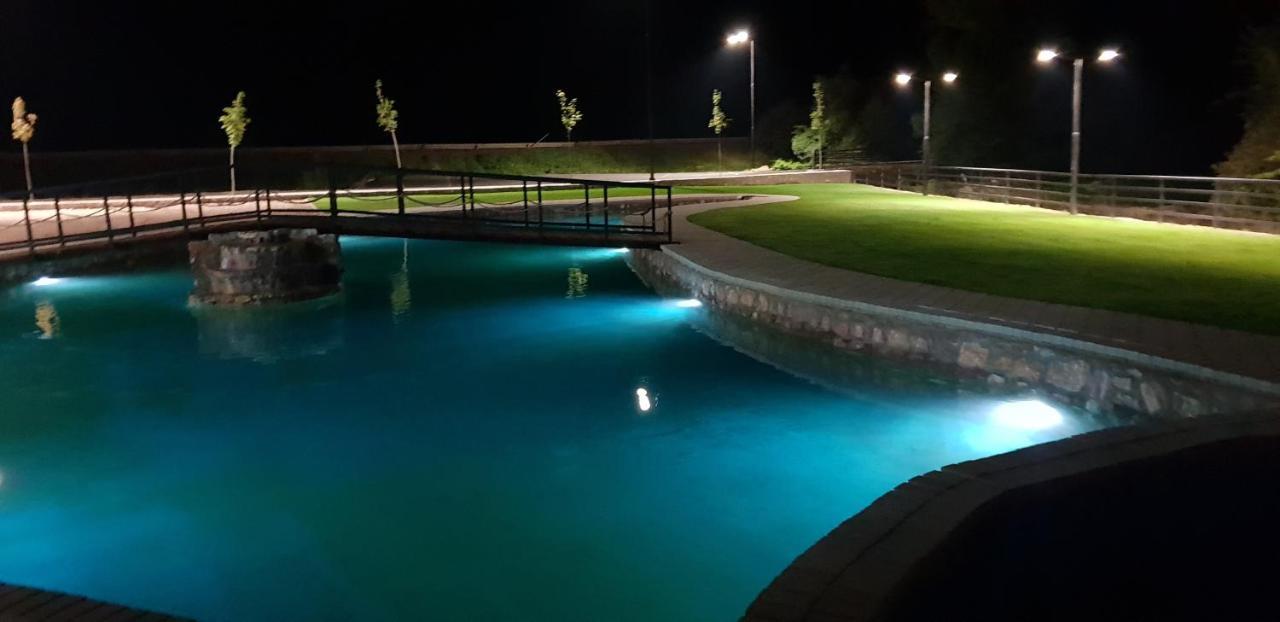 Atva Residence Hotel Dolni Dobrenoec Zewnętrze zdjęcie